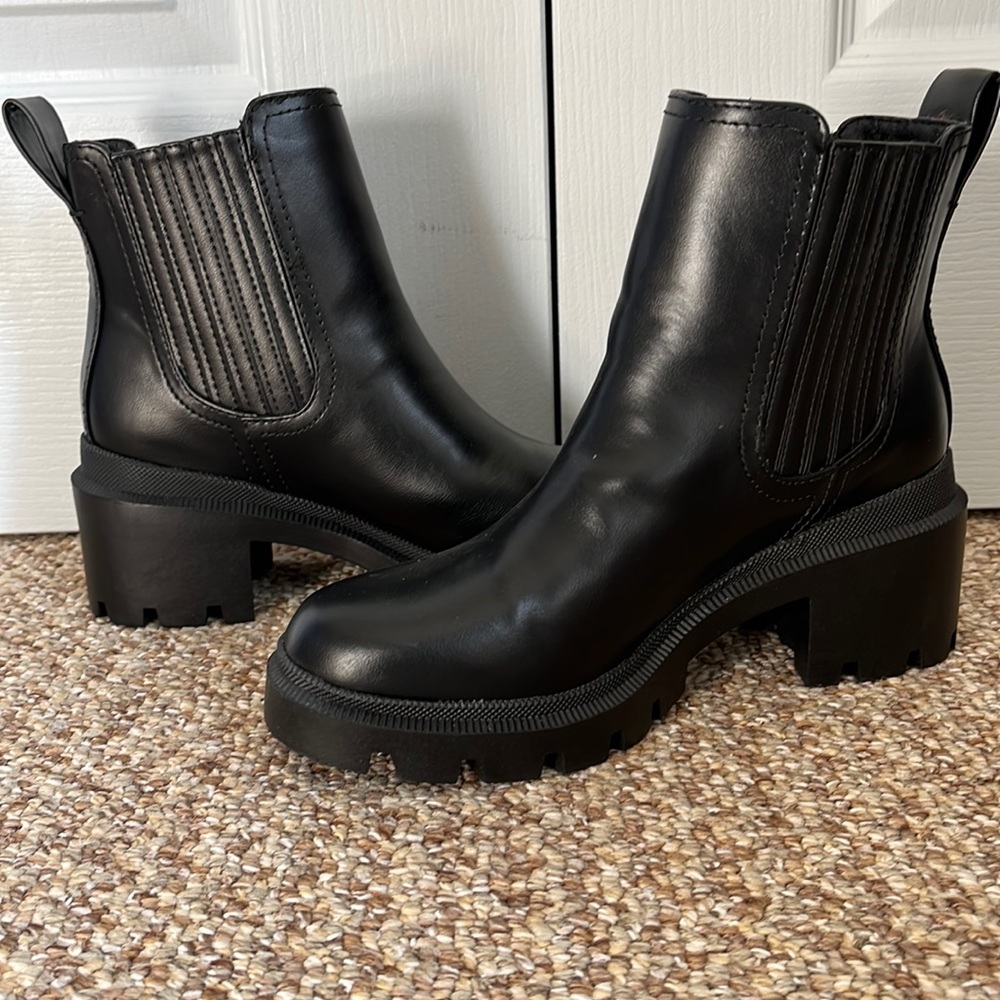 Black Boots